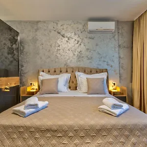 https://new-luxury-apartment-dona.splithotels.org