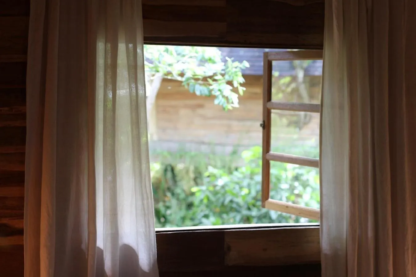 Hytte Roots Tree House Villa Uluwatu